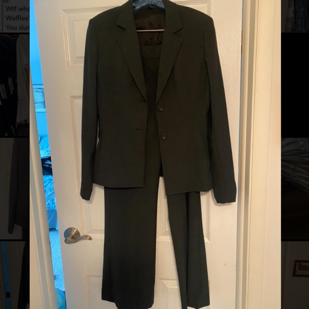 Express Suit Dark Grey
